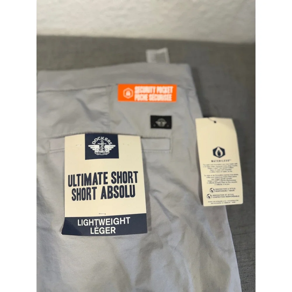 Dockers Ultimate Short Mens 42 Light Grey Flex Comfort Waistband Chino NEW